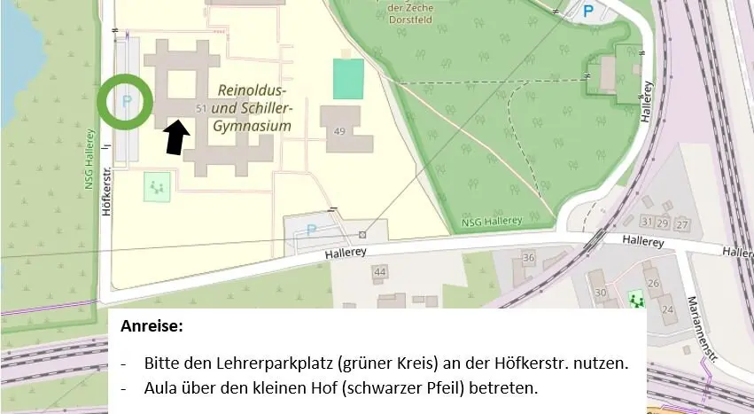 Lageplan mit grünem Kreis und Pfeil, zeigt den Zugang zur Aula des Gymnasiums | © DAV Dortmund