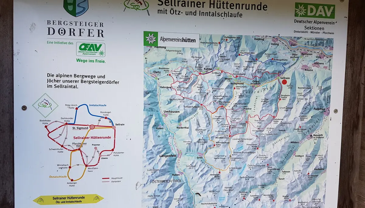 Übersichtstafel mit Wanderwegen, Hütten und Ortsangaben rund um die Sellrainer Hüttenrunde. | © DAV Dortmund