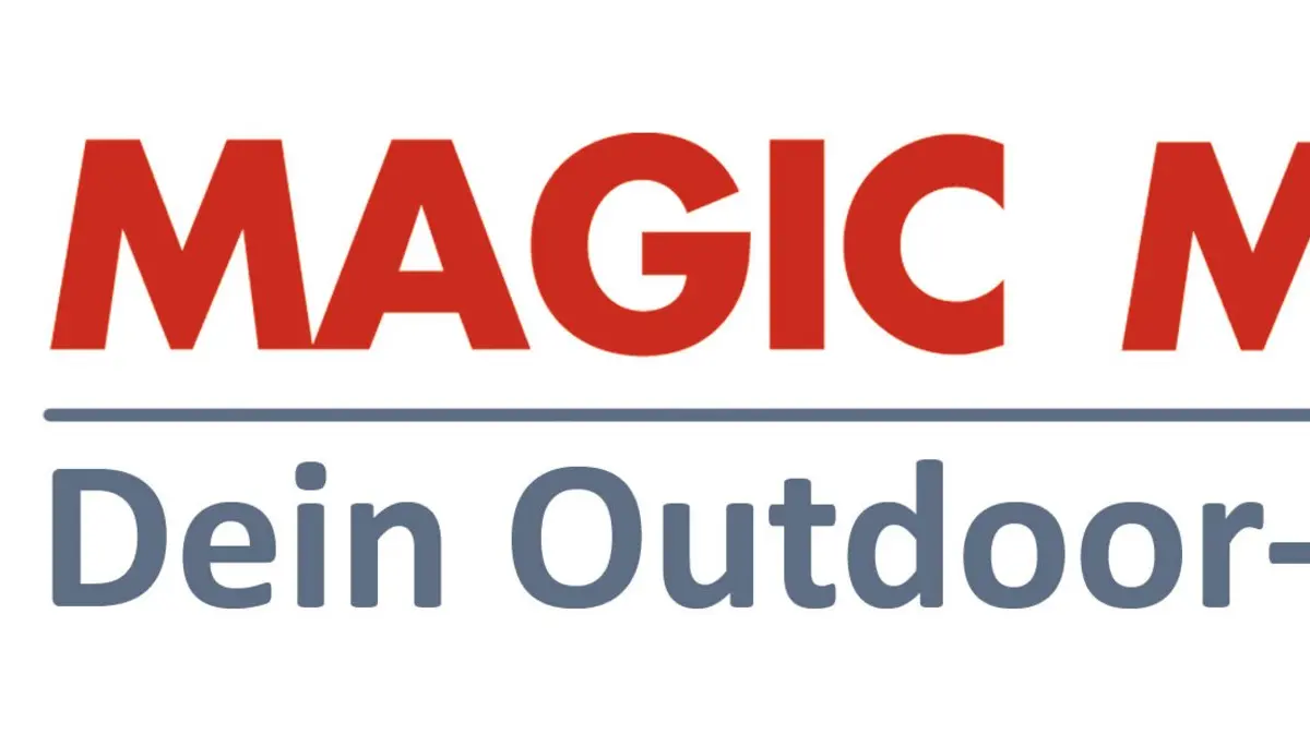 Rotes Symbol mit Schriftzug „Magic Mount – Dein Outdoor-Spezialist“. | © MagicMount