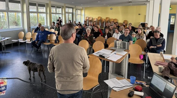 Erröfnung der Versammlung Mit Norbert Gutwald | © DAV Dortmund