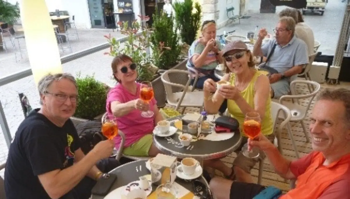 Menschen trinken Kaffee | © DAV Dortmund