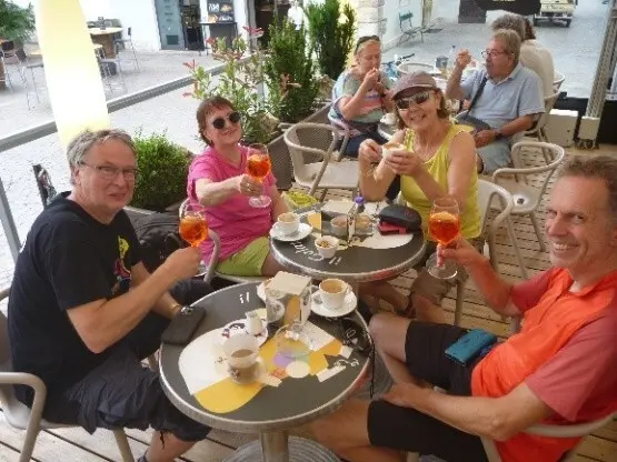 Menschen trinken Kaffee | © DAV Dortmund