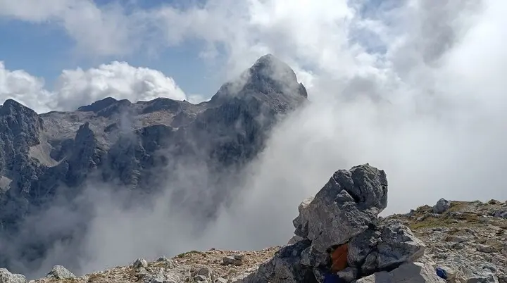 Berge mit Nebel | © DAV Dortmund
