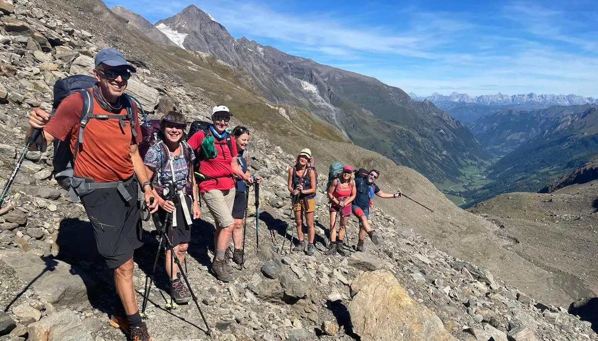 7 Bergwanderer beim Aufstieg zur Pfandlsharte | © DAV Dortmund