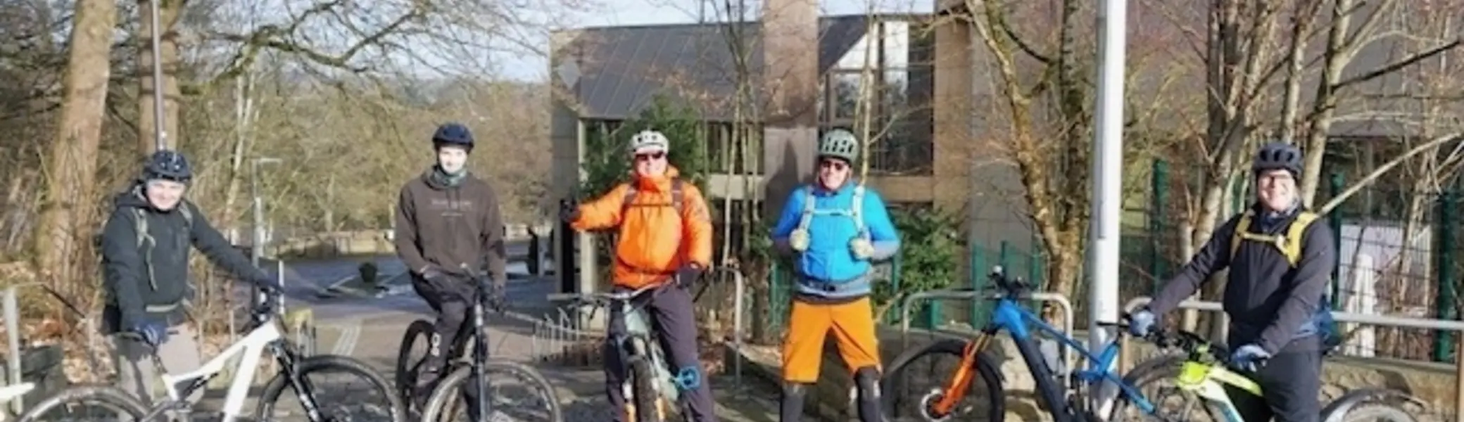 5 Männer mit Fahrradhelmen und MTB | © DAV Dortmund