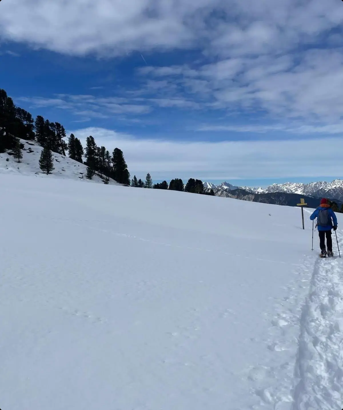 FRau mit Schneeschuhen | © DAV Dortmund