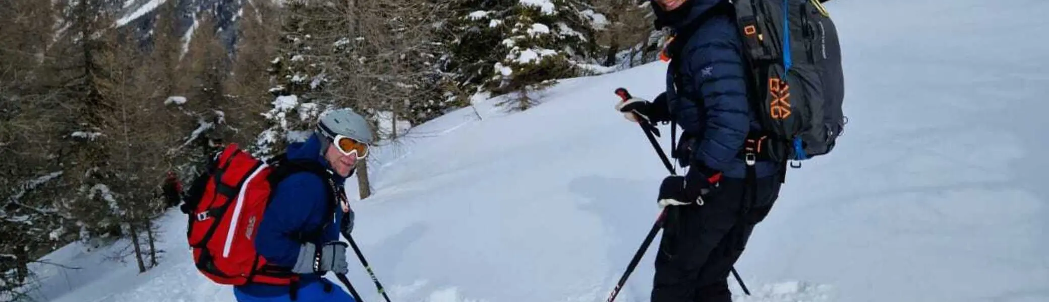 2 Skifahrer im Gelände | © DAV Dortmund